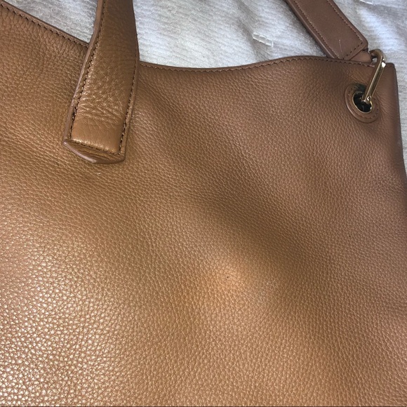 Authentic Tory Burch Leather Purse